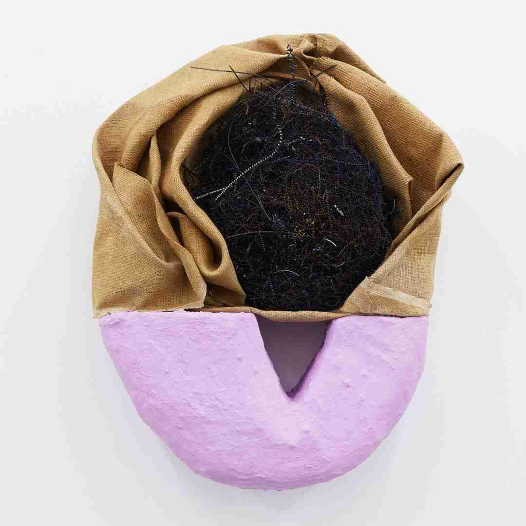 Balázs Nikolett: Mona Lisa, 2022, 75 x 55 x 40 cm, vegyes technika | Fotó a művész jóvoltából