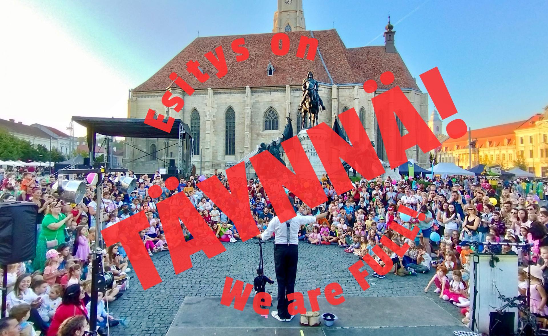 Marionetit maailmalla – Bence Sarkadin soolomarionettiesitys