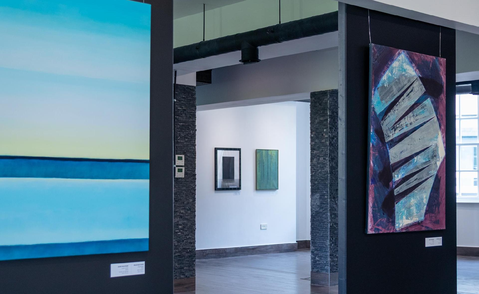 Cross-Section - Members of the Érd Collective