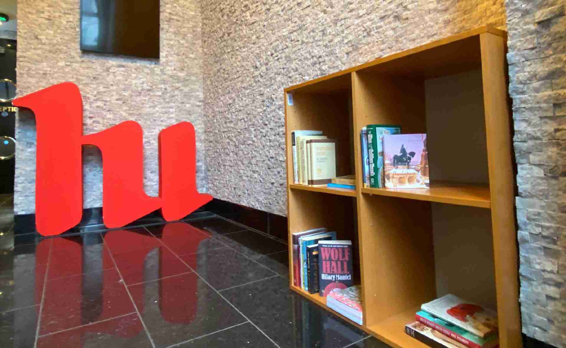 Szabad Könyvtár nyílt a Liszt Intézetben